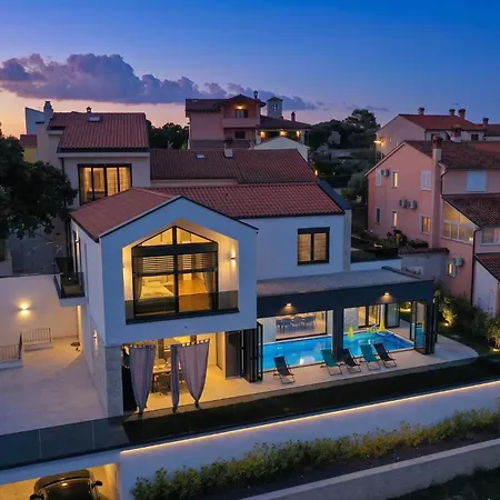 Oliva Mare With Heated Pool * Bale