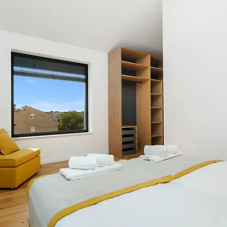 Vila Oliva Mare With Heated Pool