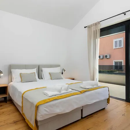 Vila Oliva Mare With Heated Pool *