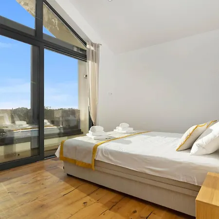 Oliva Mare With Heated Pool Vila *